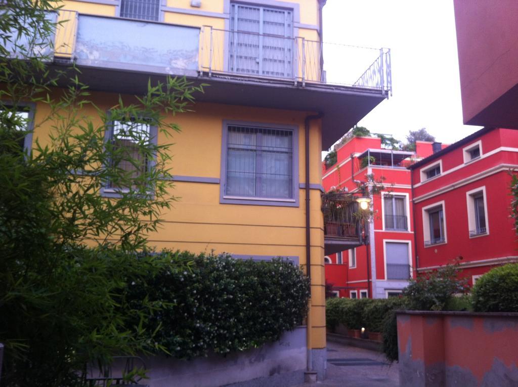 Apartament Navigli Downtown Cocco House Mediolan Pokój zdjęcie