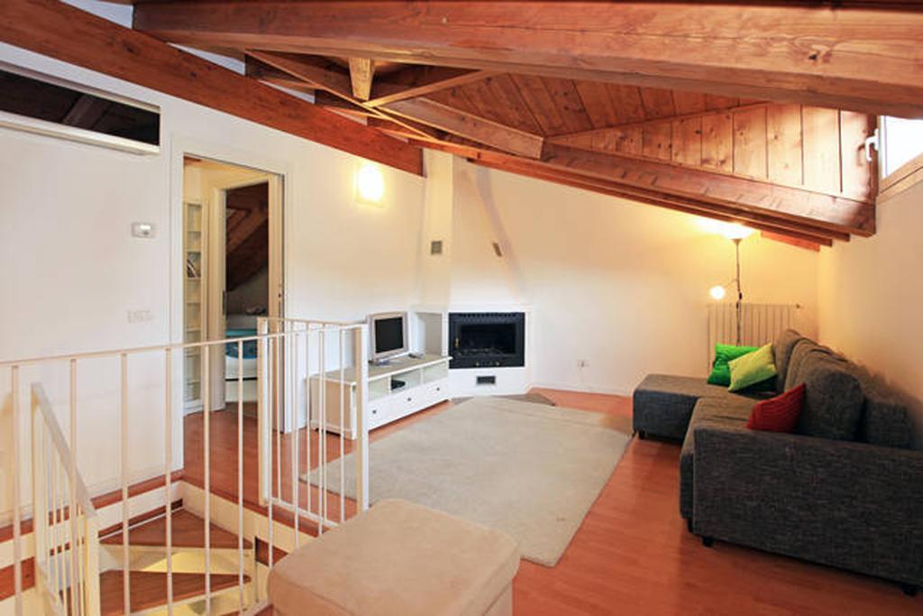 Apartament Navigli Downtown Cocco House Mediolan Pokój zdjęcie