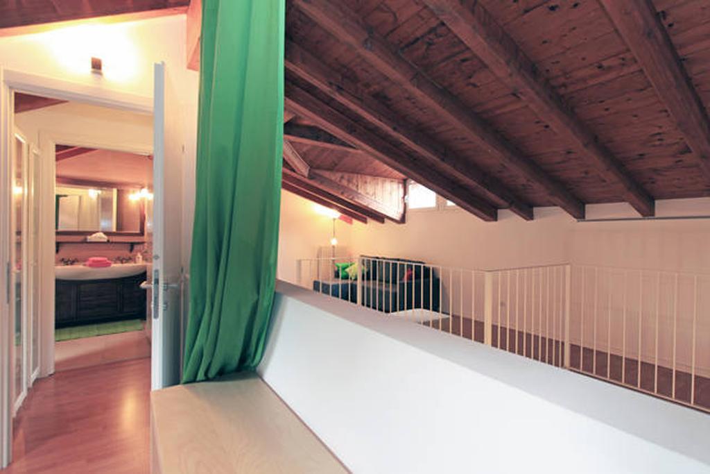 Apartament Navigli Downtown Cocco House Mediolan Pokój zdjęcie