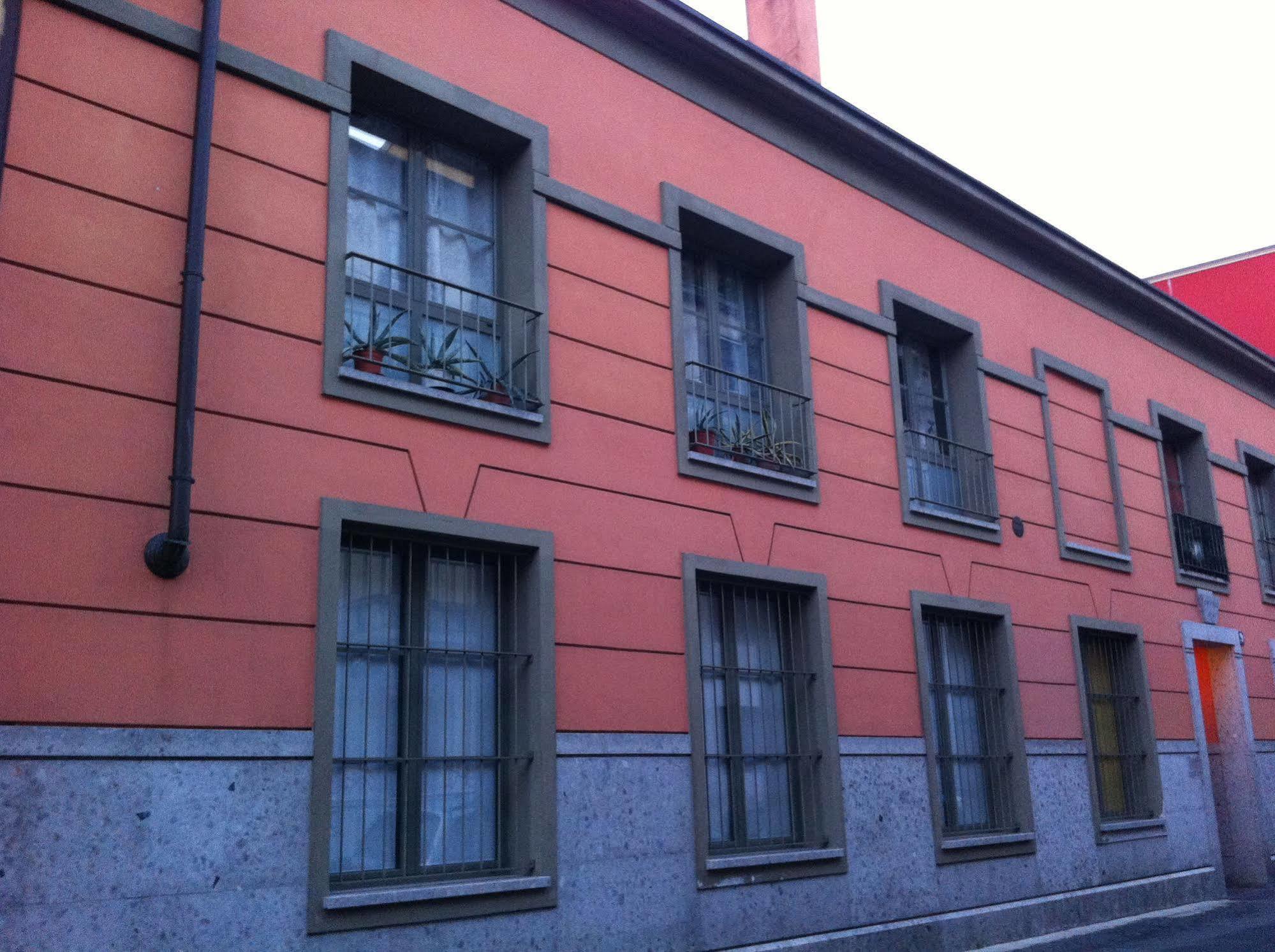 Apartament Navigli Downtown Cocco House Mediolan Zewnętrze zdjęcie